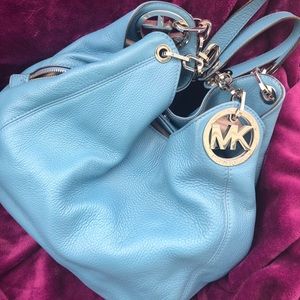 💥Michael Kors Fulton Large Hobo Purse Baby Blue